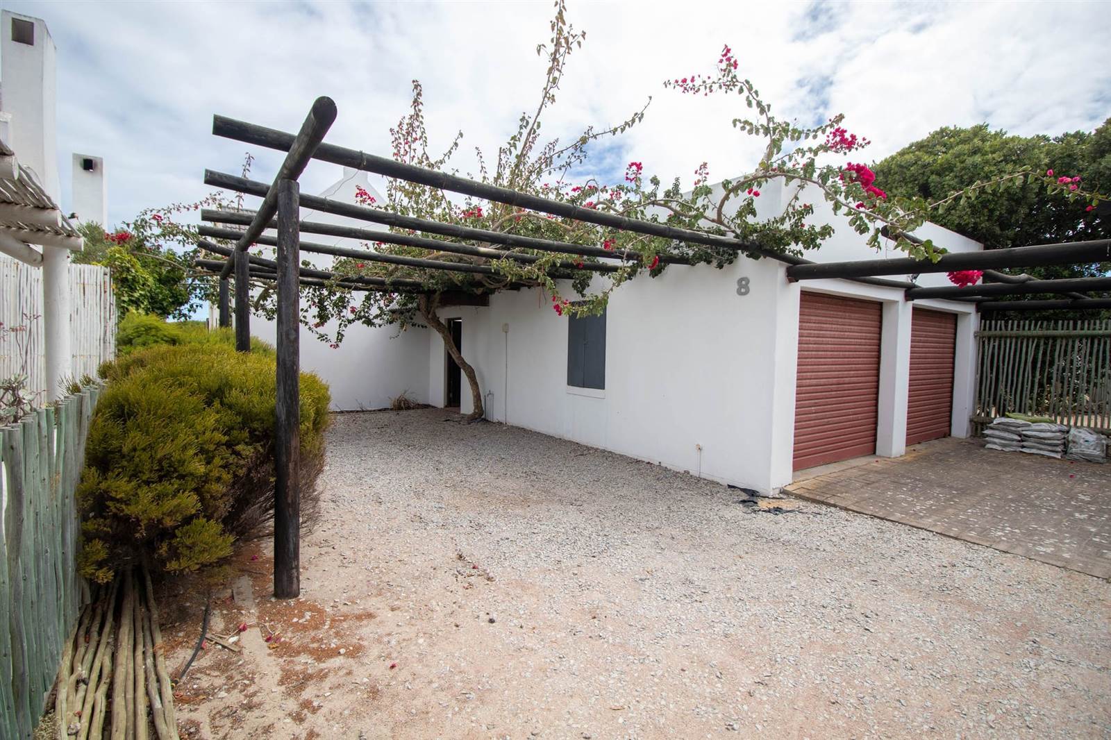 4 Bed House in Paternoster photo number 30