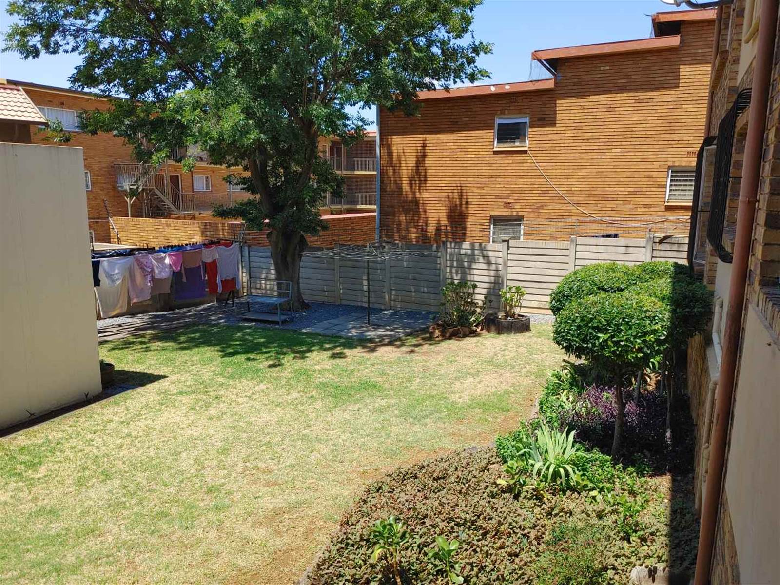 2 Bed Townhouse in Alberton photo number 5