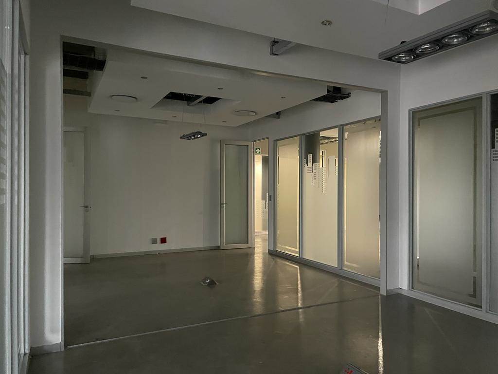 446  m² Commercial space in Waterfall Estate photo number 15