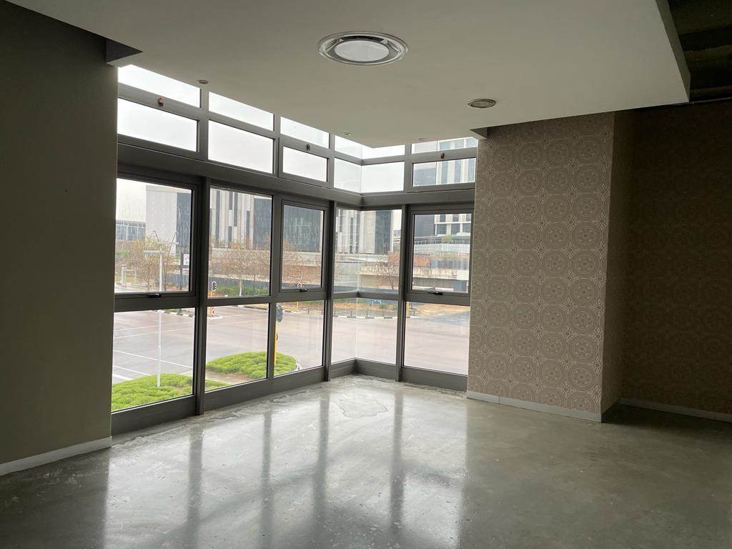446  m² Commercial space in Waterfall Estate photo number 10