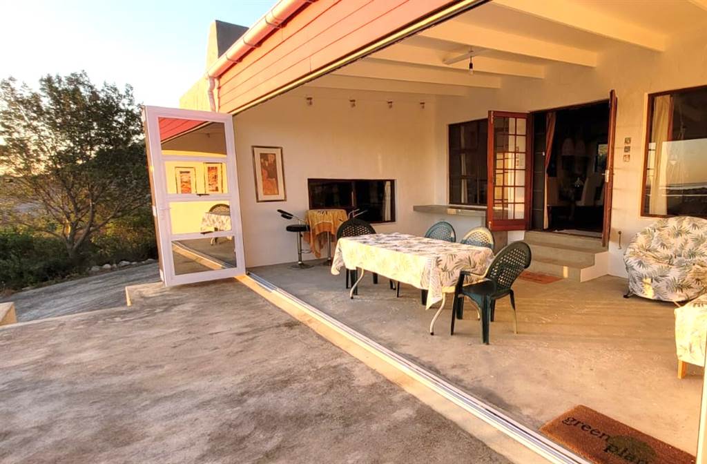 3 Bed House in Bettys Bay photo number 19