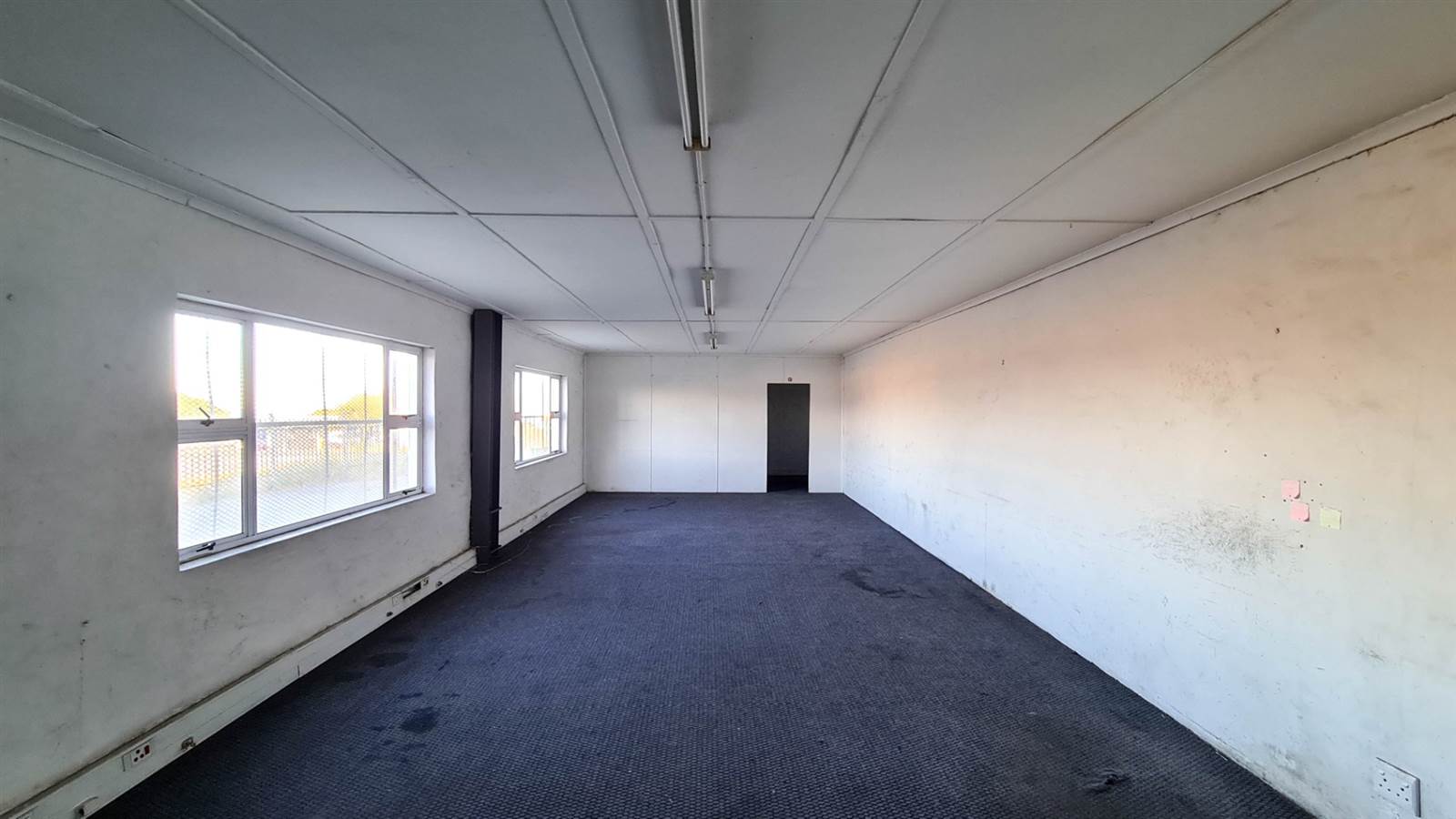 1303  m² Commercial space in Woodbrook photo number 19