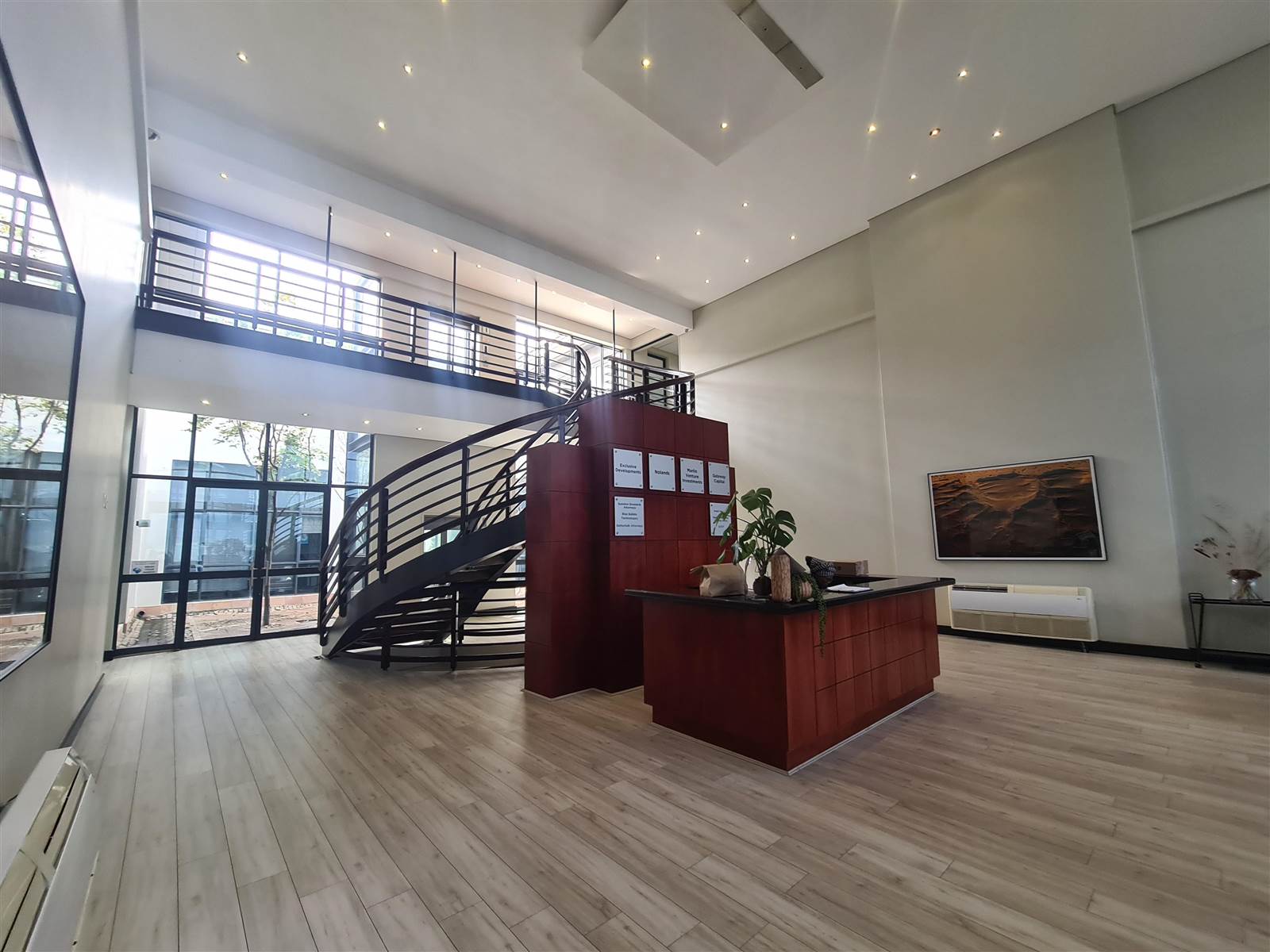 1691  m² Commercial space in Bryanston photo number 6