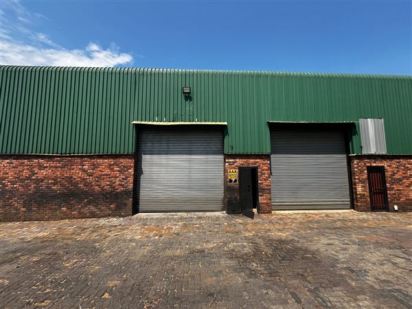 270  m² Industrial space