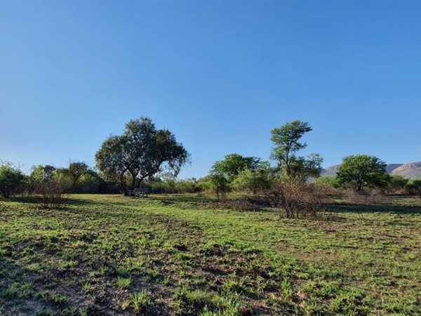 1 071 m² Land