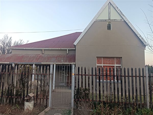3 Bedroom House 3 Bedroom House