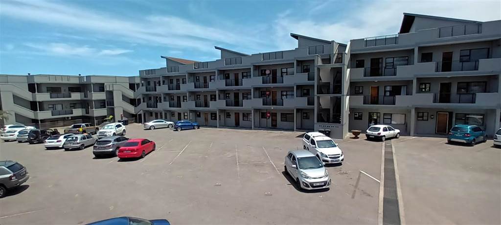 2 Bed Apartment in Winklespruit photo number 19