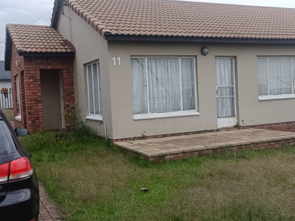 3 Bedroom House 3 Bedroom House