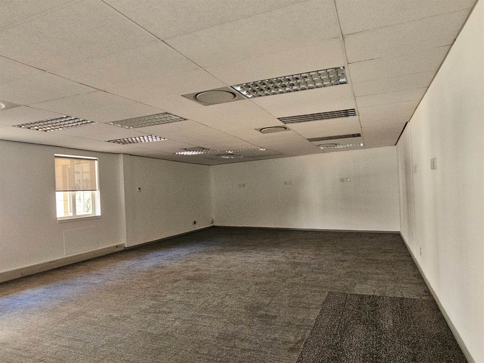 2415  m² Commercial space in Bryanston photo number 13