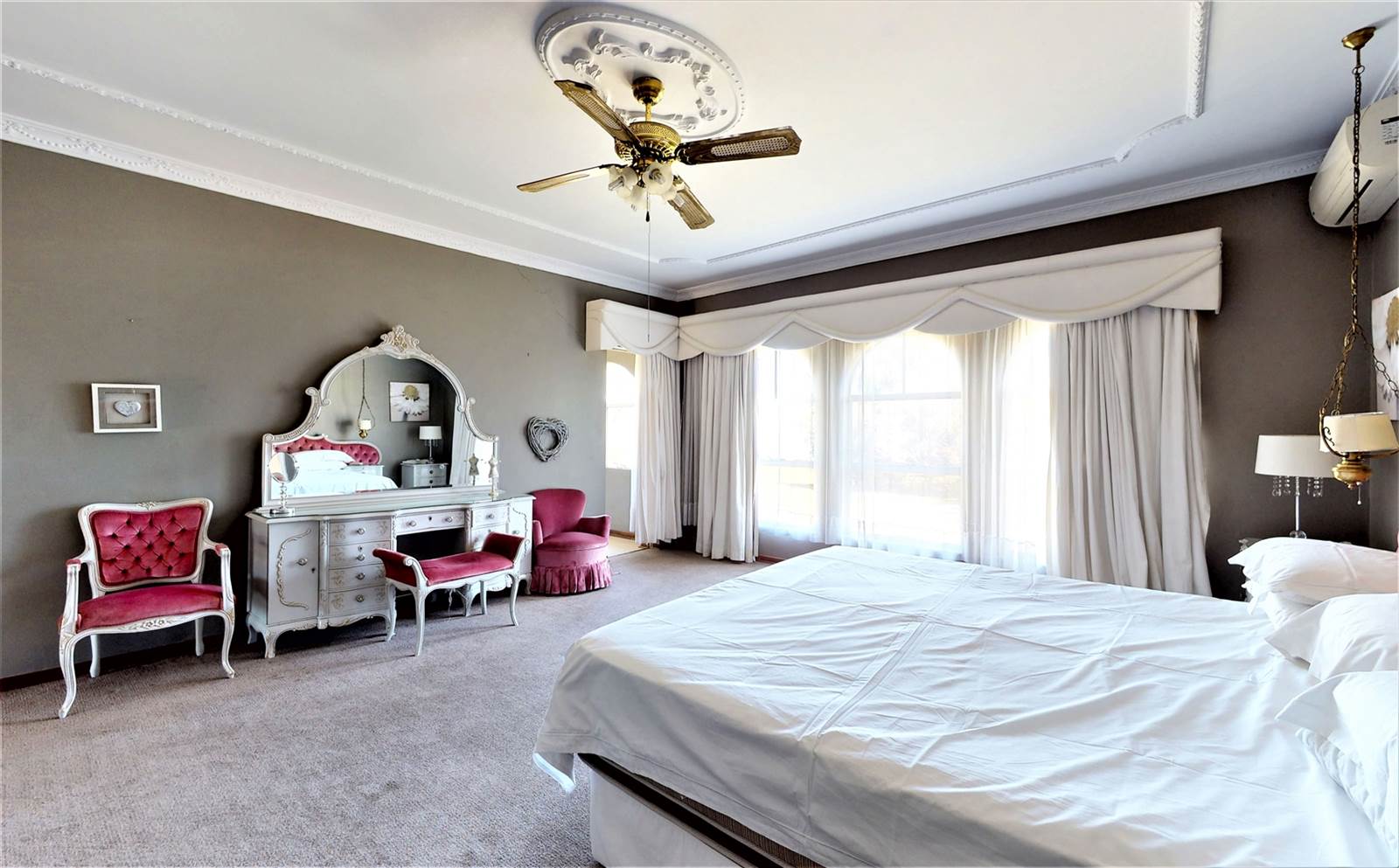 7 Bed House in Vaal Dam photo number 11