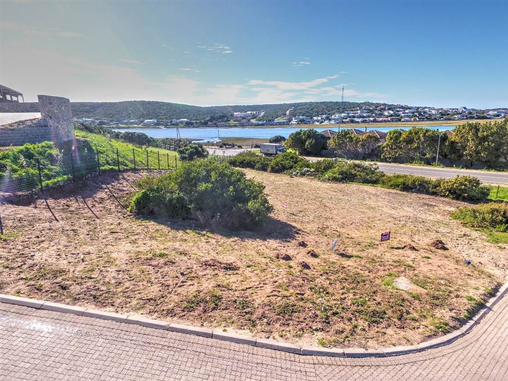 616 m² Land available in Stilbaai photo number 7