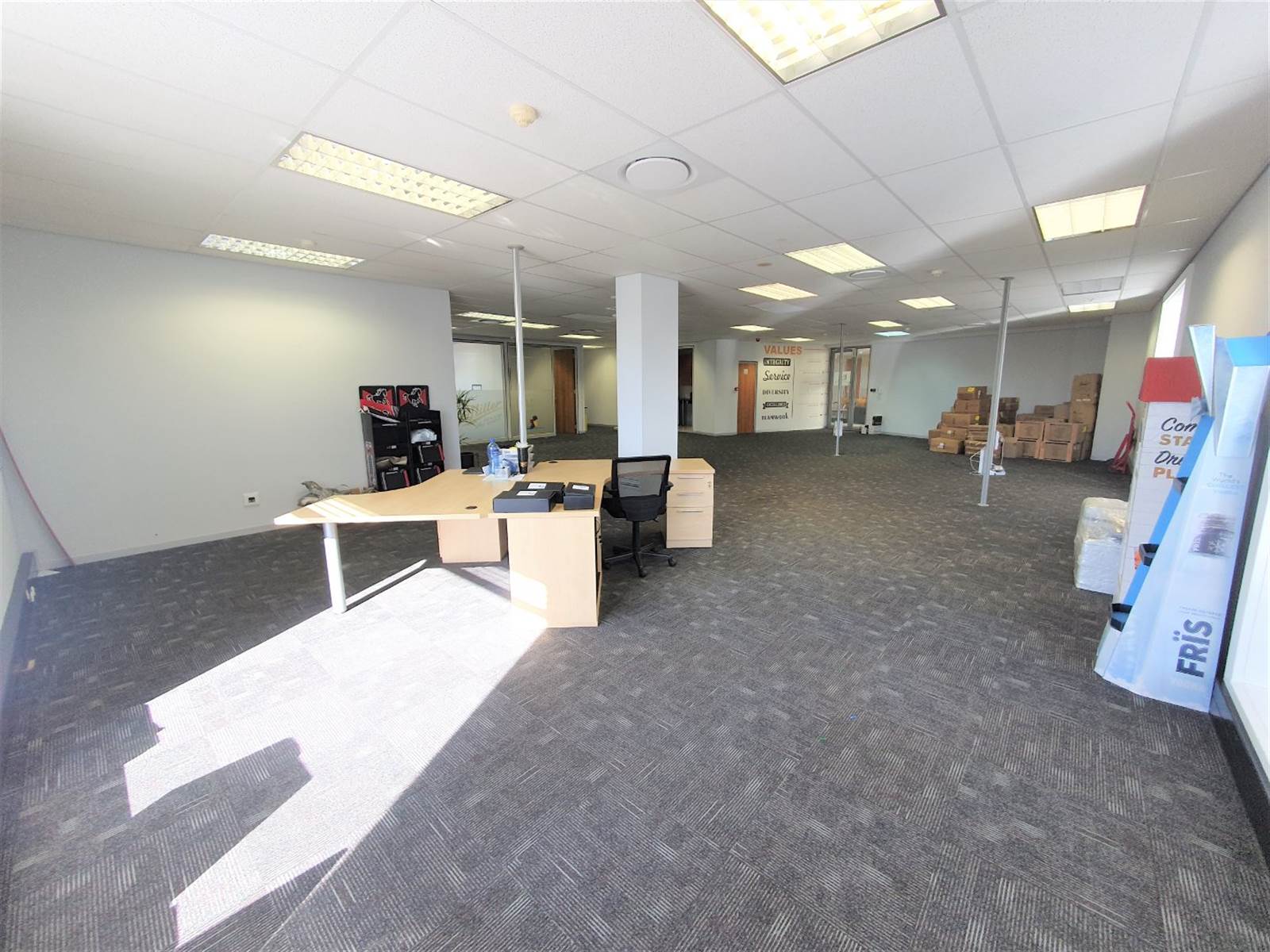 234  m² Office Space in Illovo photo number 9