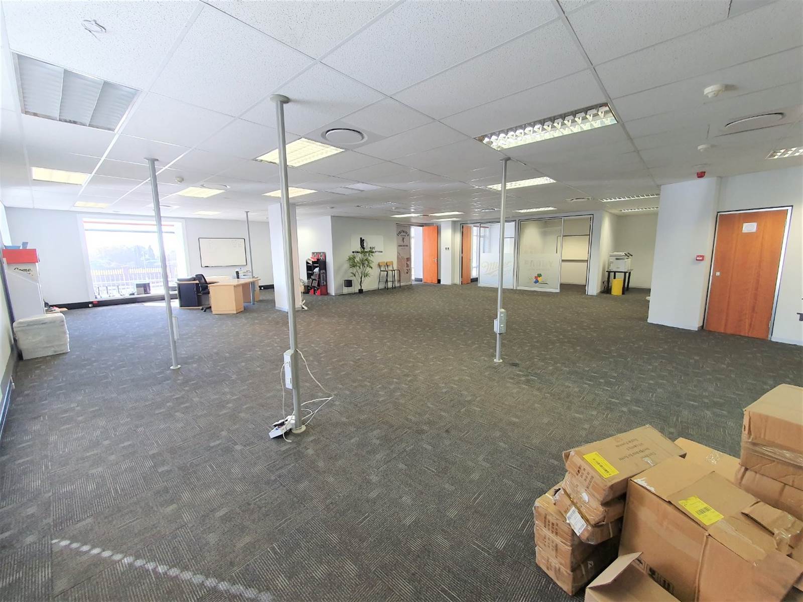 234  m² Office Space in Illovo photo number 8