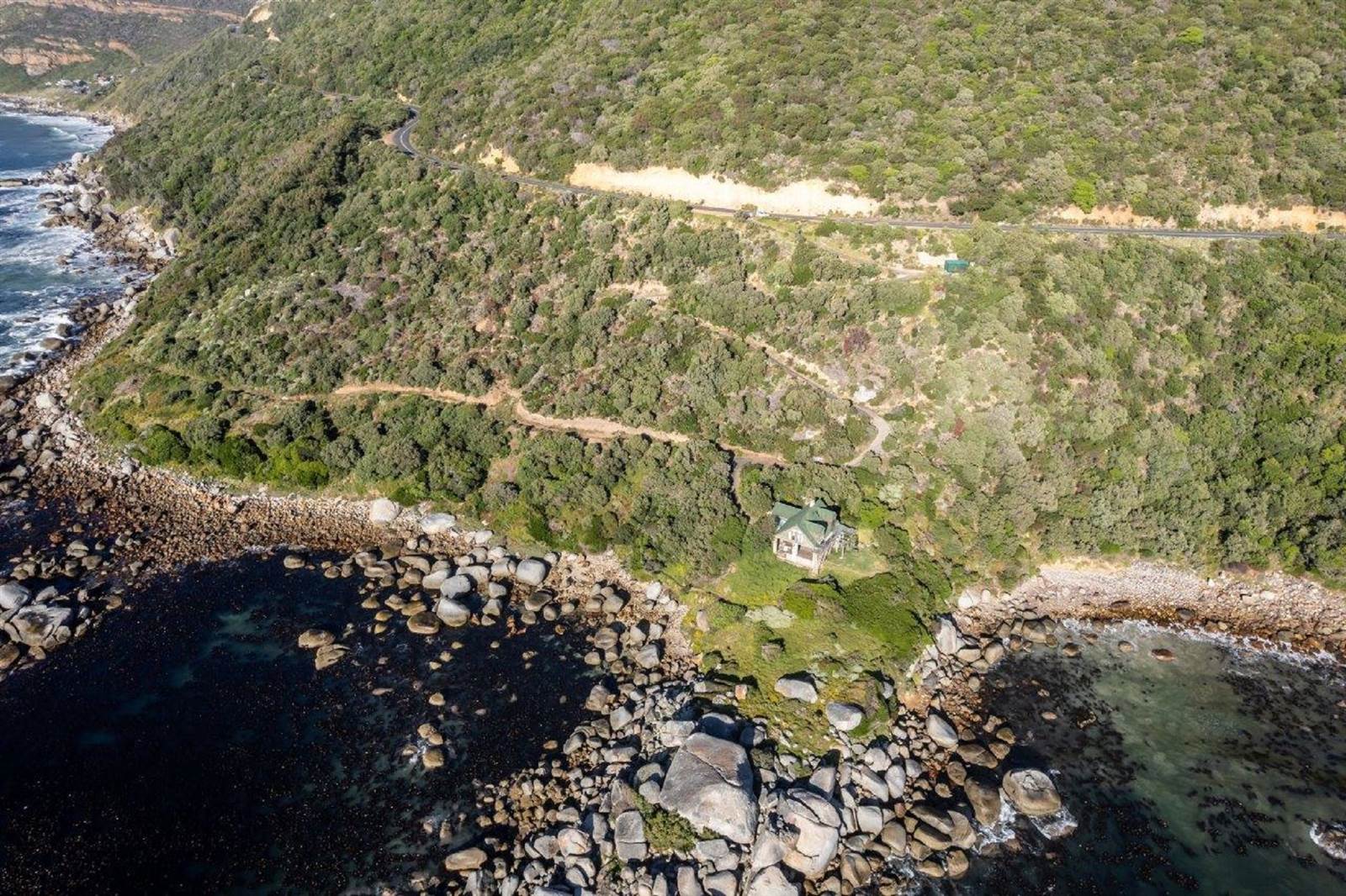 2.8 ha Land available in Simons Town photo number 5