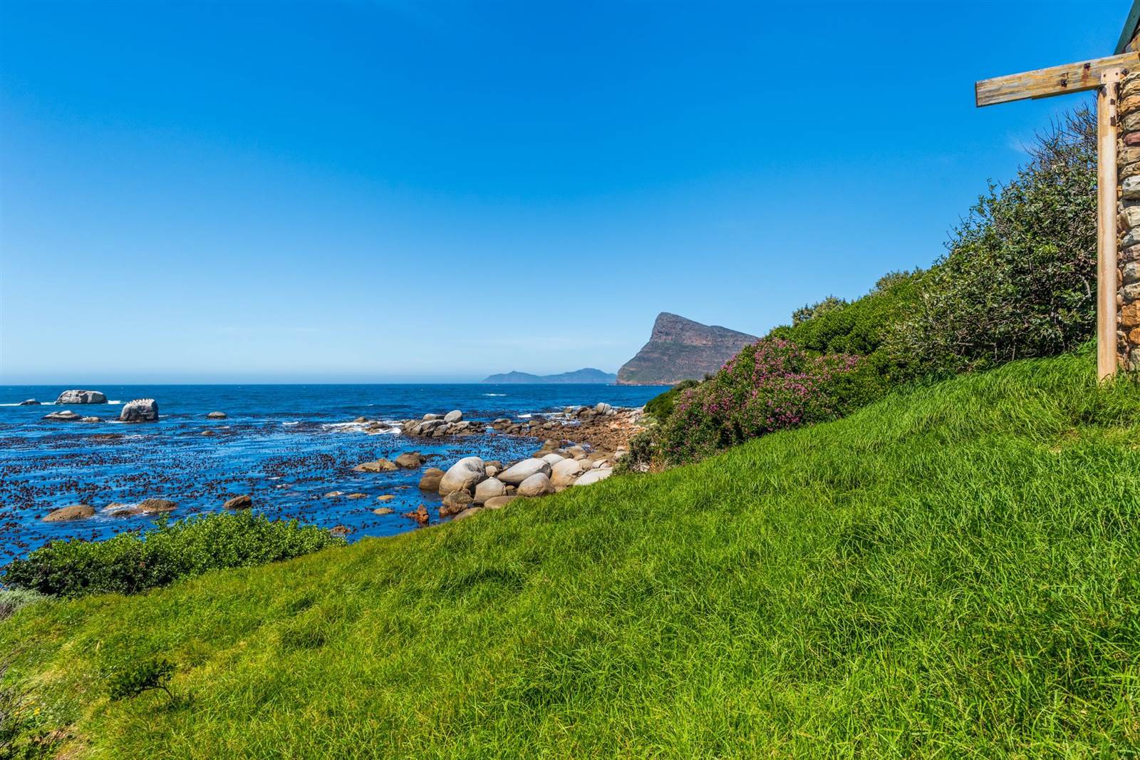 2.8 ha Land available in Simons Town photo number 14