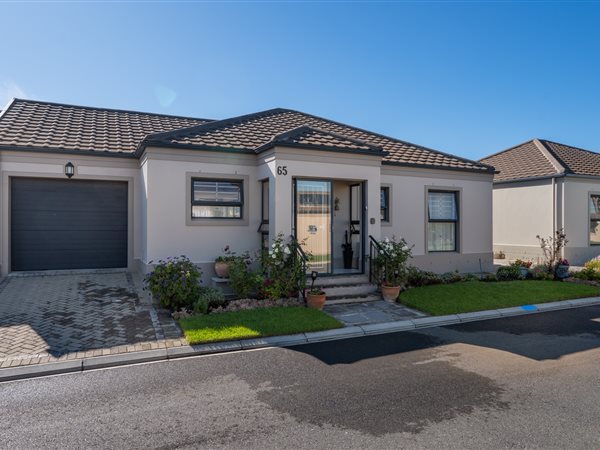 2 Bedroom House 2 Bedroom House