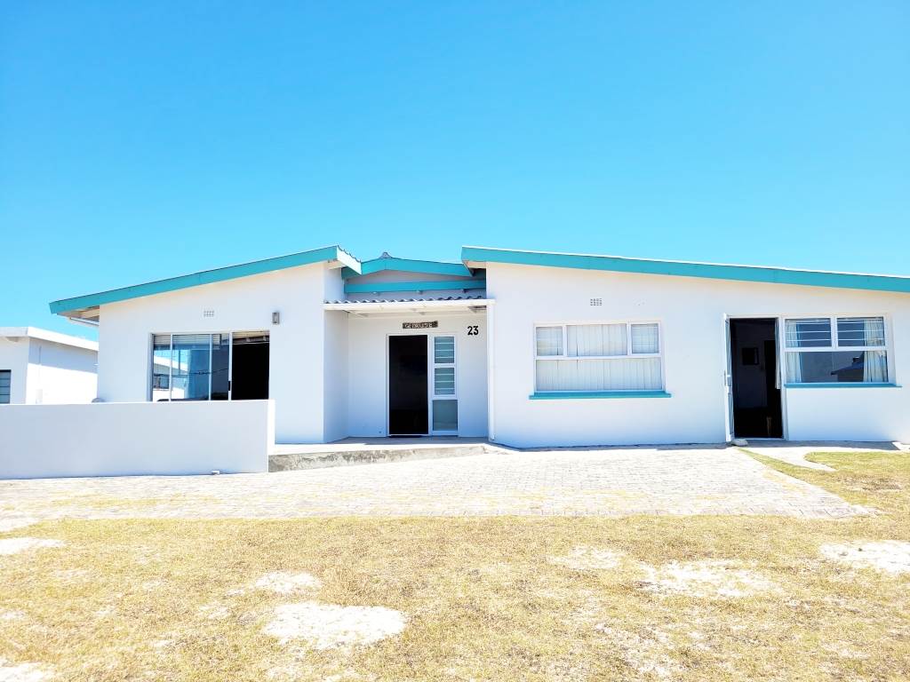4 Bed House in Struisbaai photo number 27