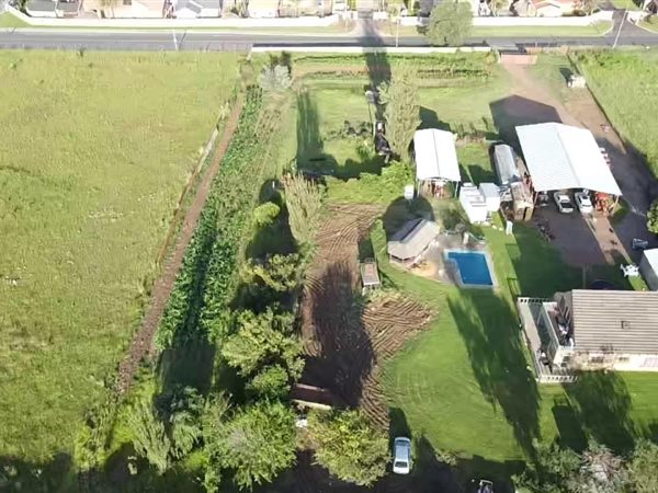 8566 m² Land available in Helderwyk