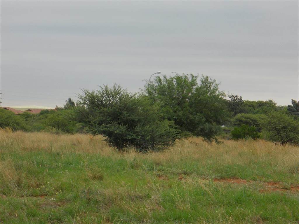 6864 m² Land available in Minerva Gardens photo number 5