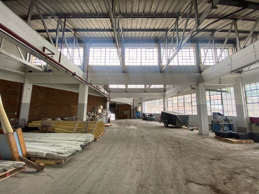 1800  m² Industrial space in Industria West photo number 9