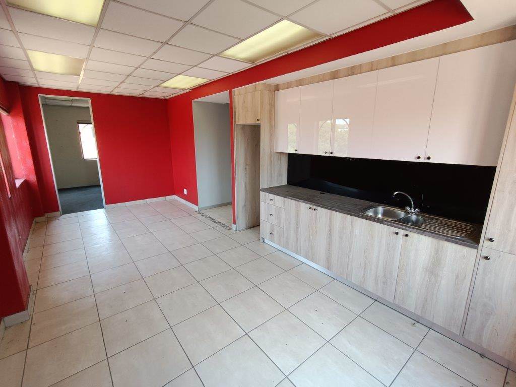 347  m² Commercial space in Rivonia photo number 7