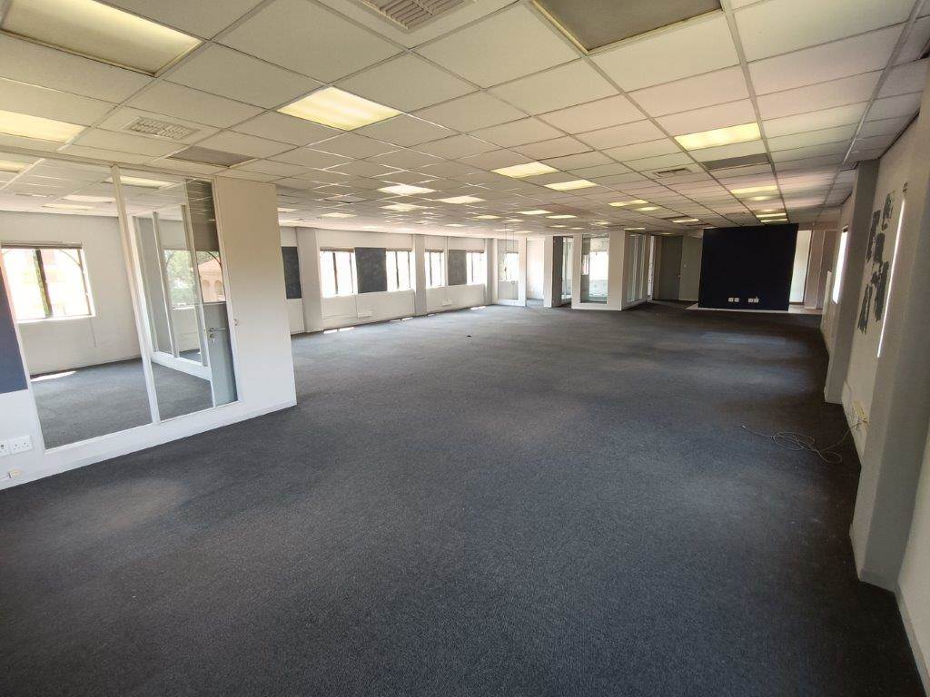 347  m² Commercial space in Rivonia photo number 13