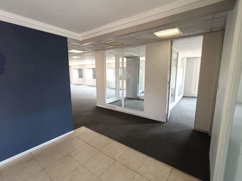 347  m² Commercial space in Rivonia photo number 5
