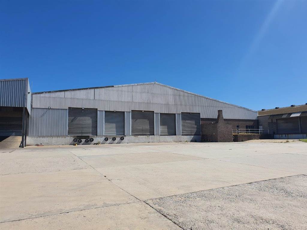 7000  m² Industrial space in Algoa Park photo number 1