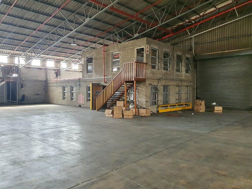 7000  m² Industrial space in Algoa Park photo number 21