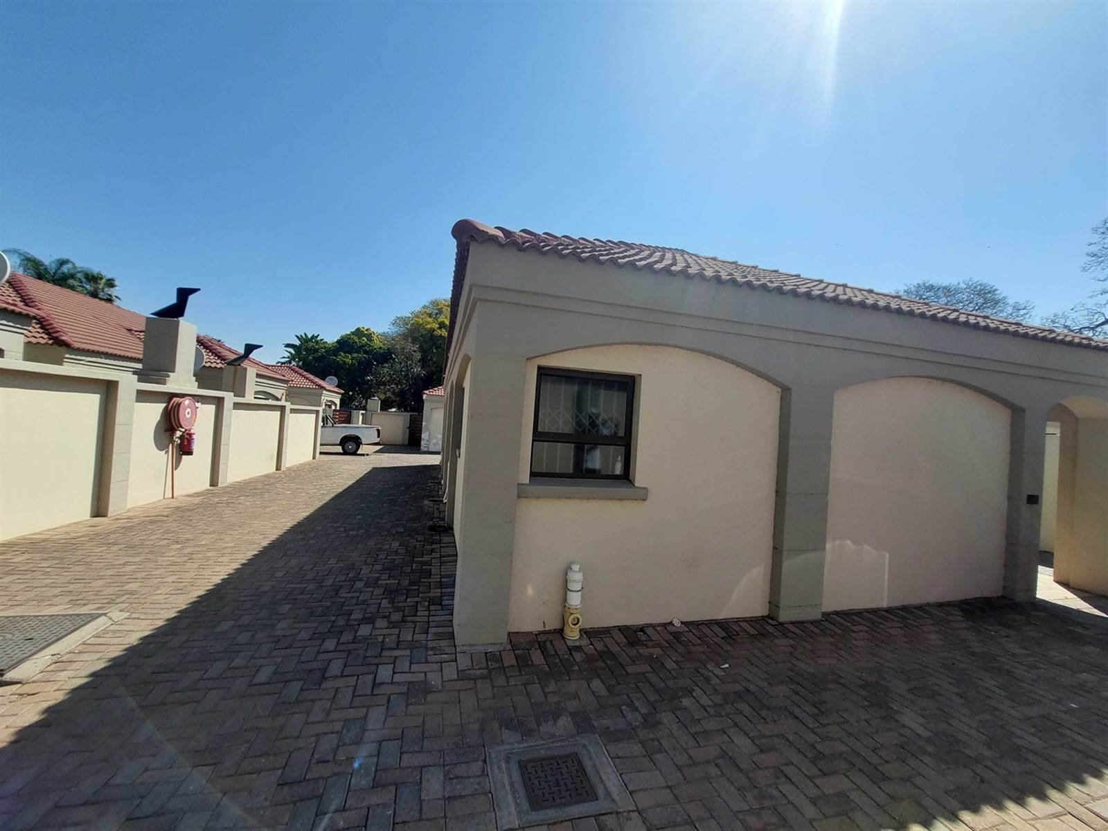 1 Bed Townhouse in Polokwane Central photo number 6
