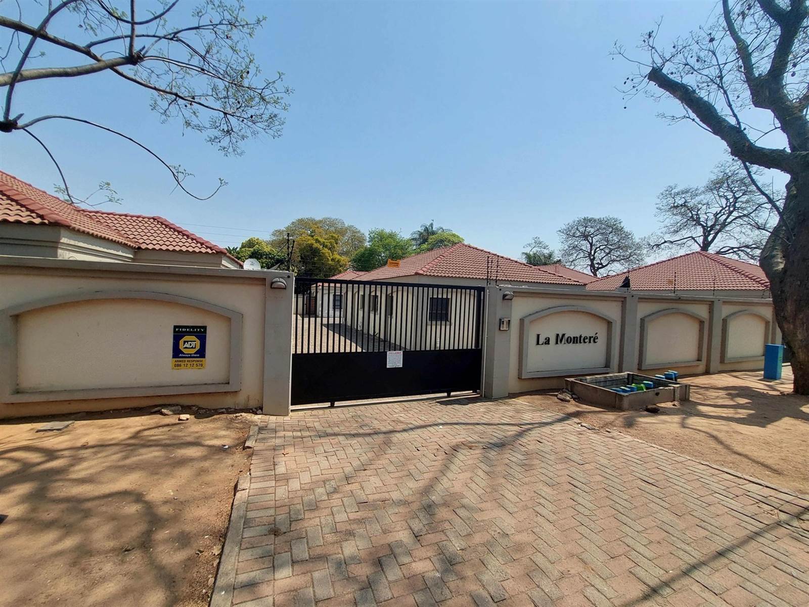1 Bed Townhouse in Polokwane Central photo number 1