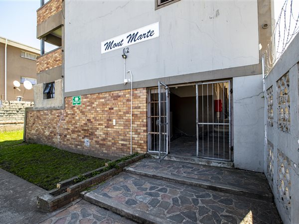 2 Bedroom Flat