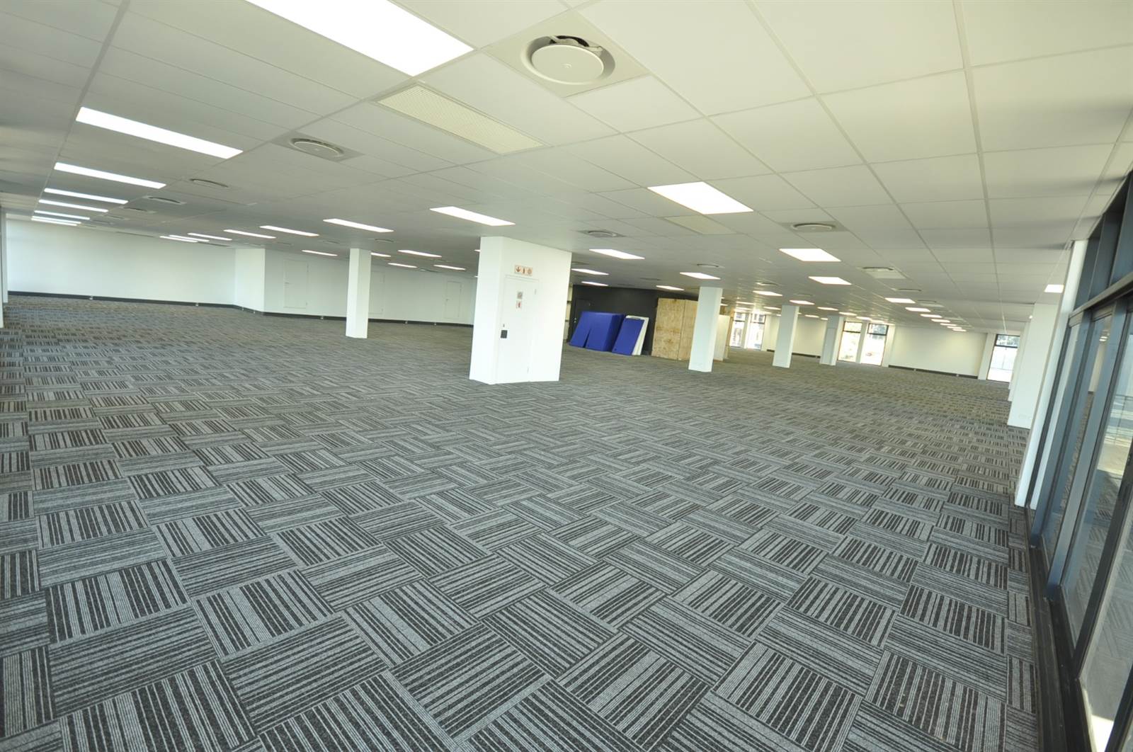 1225  m² Commercial space in Umhlanga Ridge photo number 5
