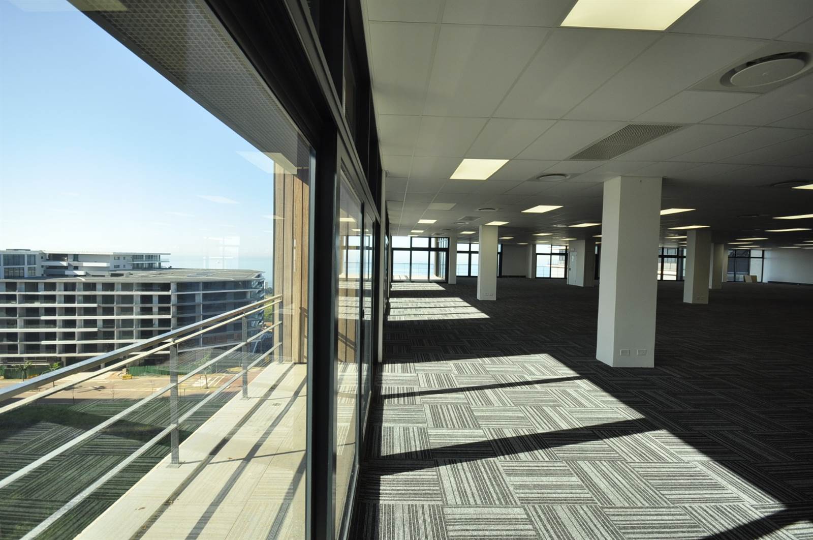 1225  m² Commercial space in Umhlanga Ridge photo number 8