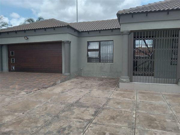 3 Bedroom House 3 Bedroom House