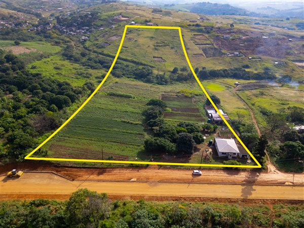 4.4 ha Farm 4.4 ha Farm