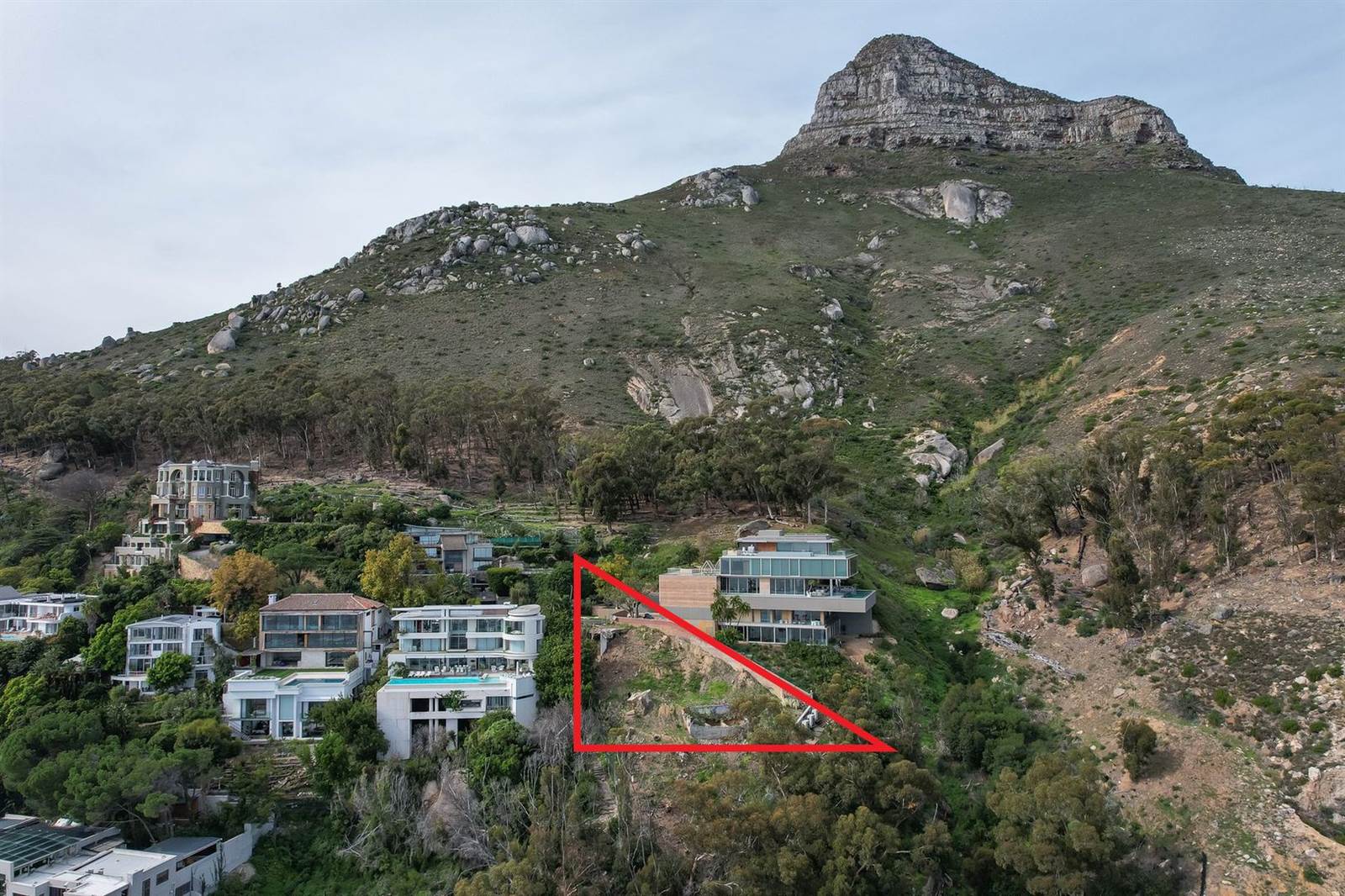 1124 m² Land available in Clifton photo number 1