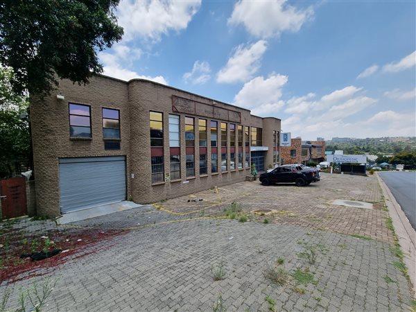 1 440  m² Industrial space