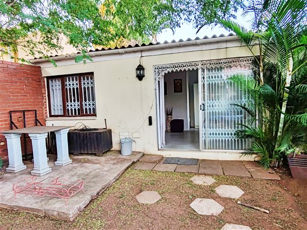 1 Bedroom Garden Cottage