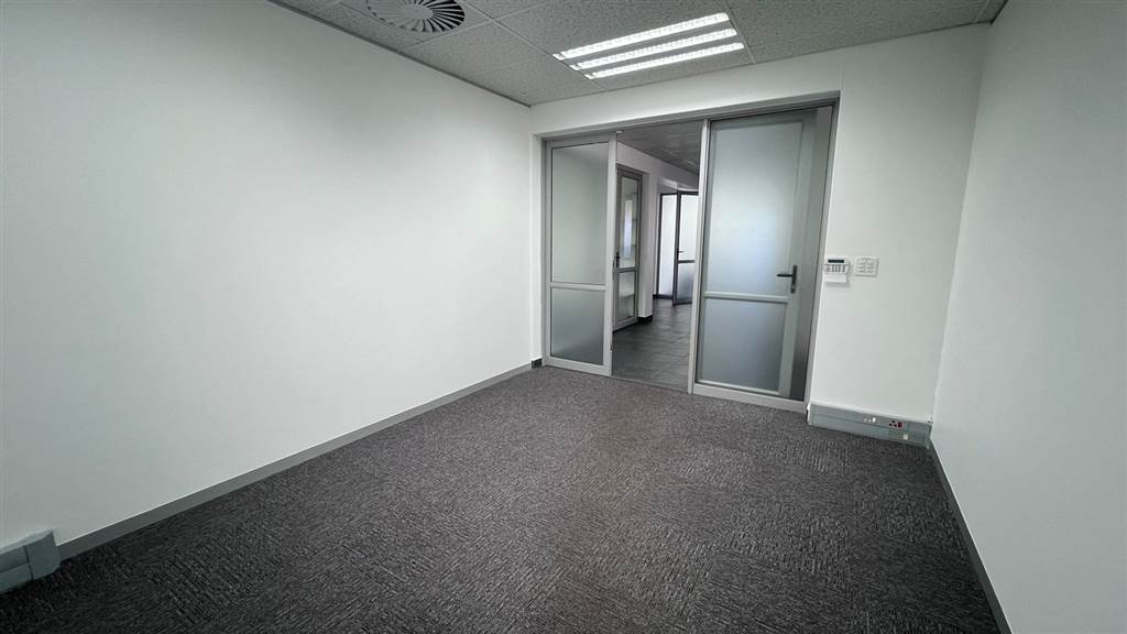 268  m² Commercial space in Factoria photo number 10