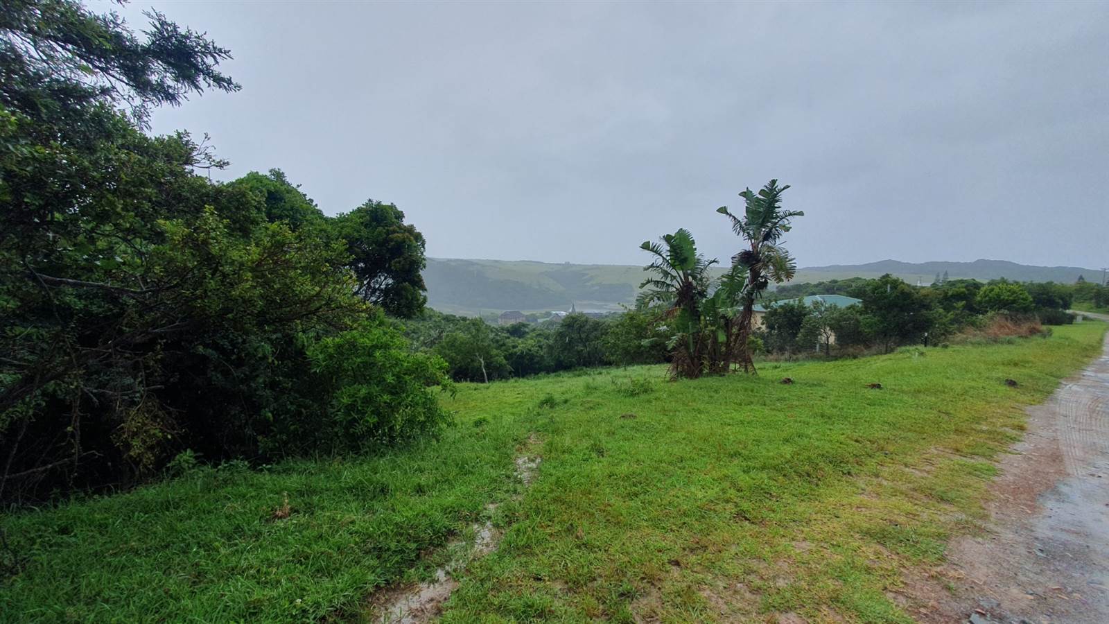 690 m² Land available in Morgans Bay photo number 2