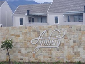 Apartment in Paarl Central East