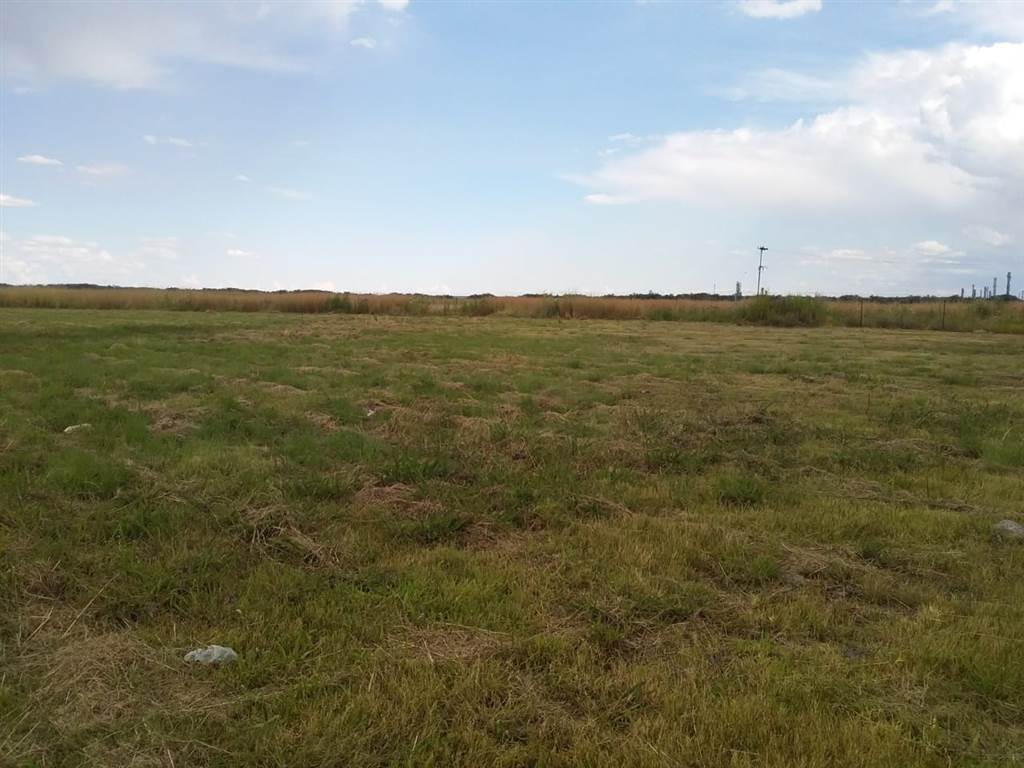 1200 m² Land available in Secunda photo number 16