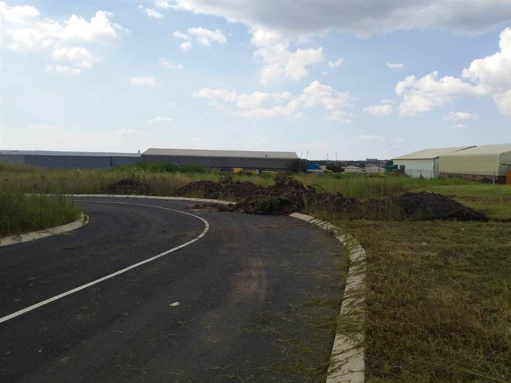 1200 m² Land available in Secunda photo number 15