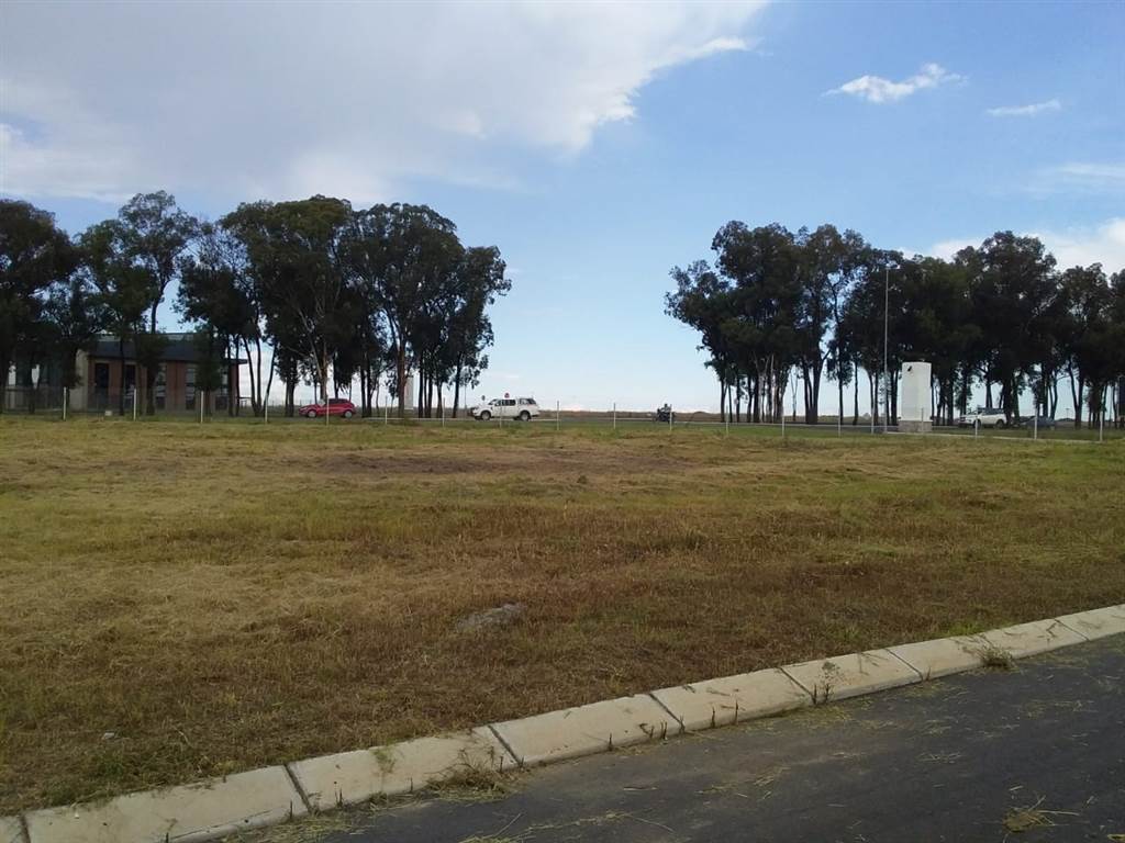 1200 m² Land available in Secunda photo number 17
