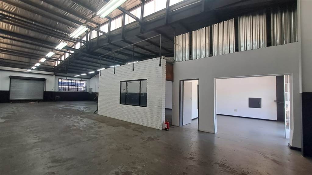 339  m² Commercial space in Silverton photo number 21