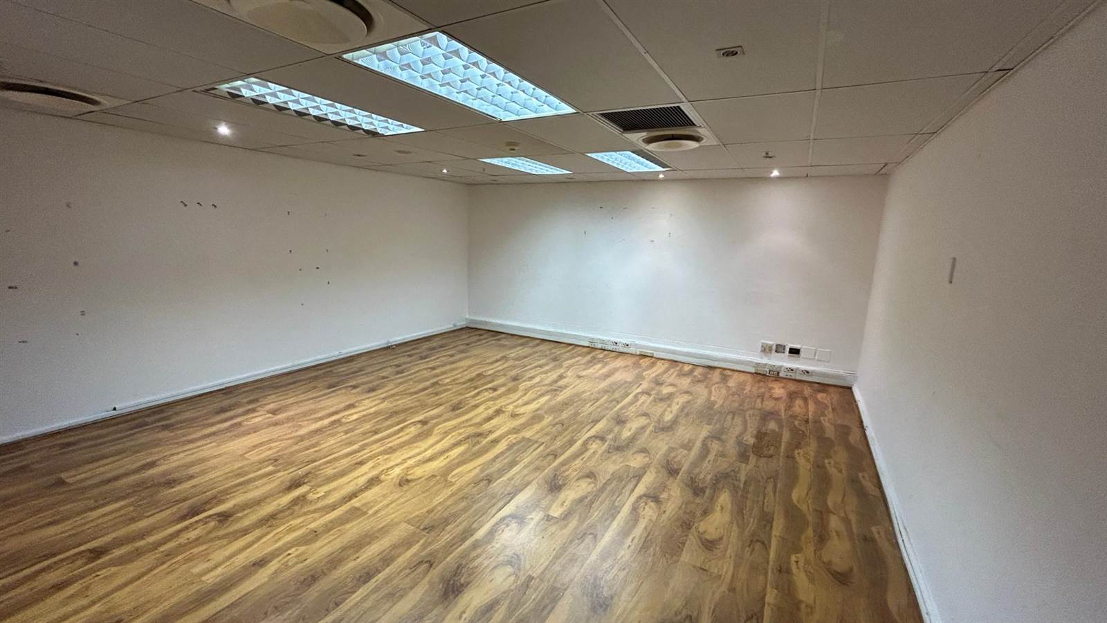 40.18  m² Office Space in Claremont photo number 2