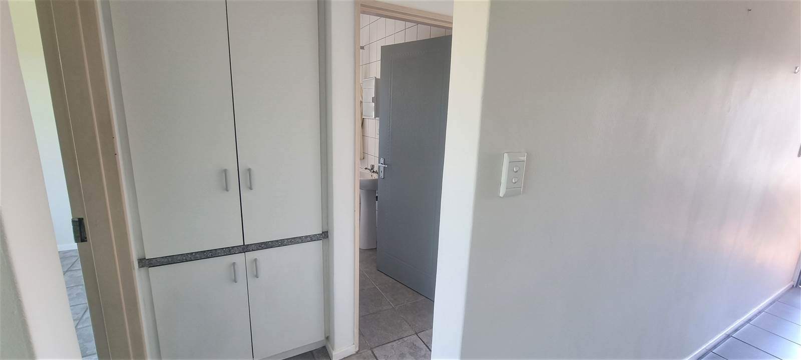 2 Bed Apartment in Hartenbos photo number 17