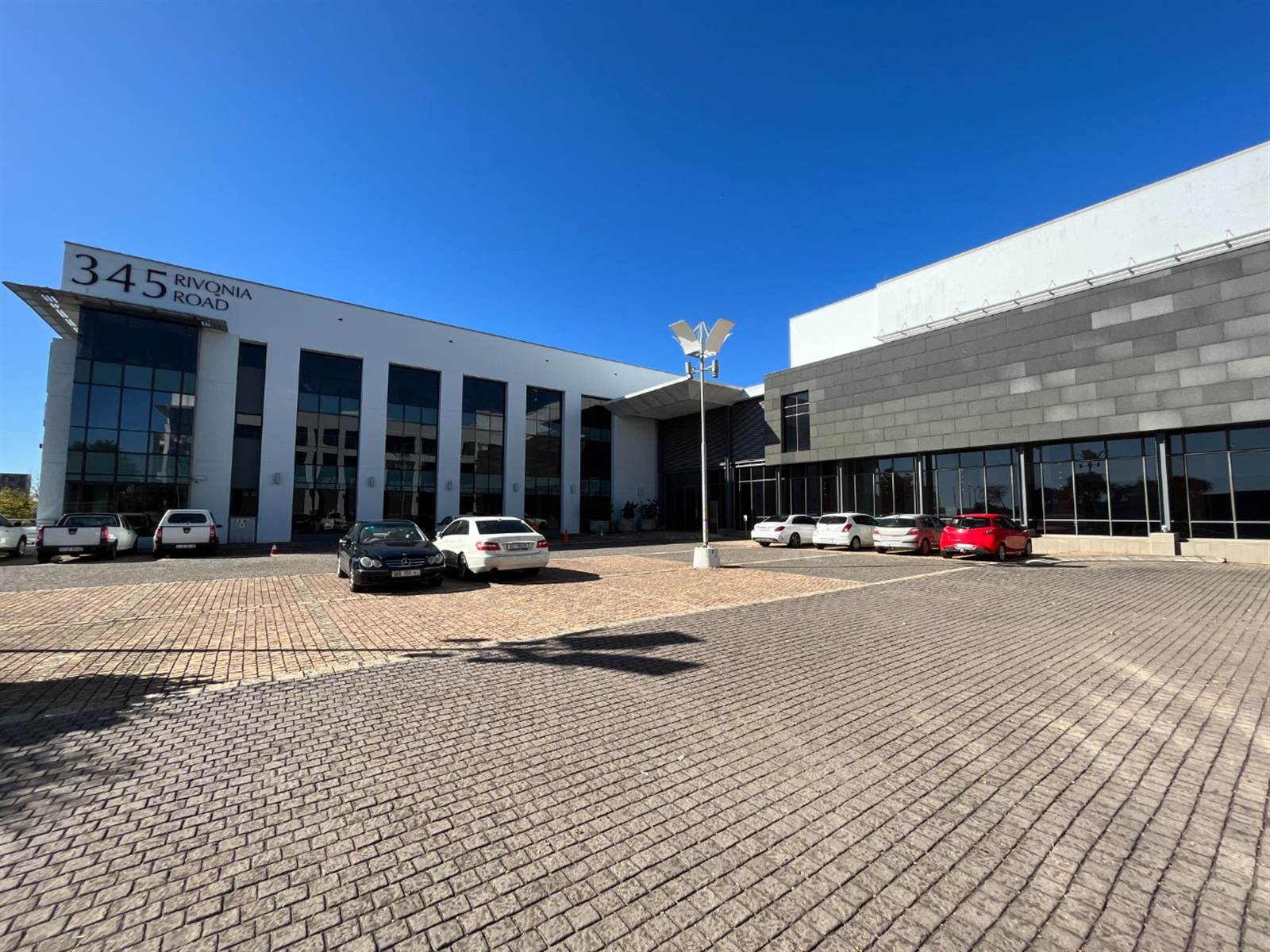 46  m² Office Space in Rivonia photo number 1