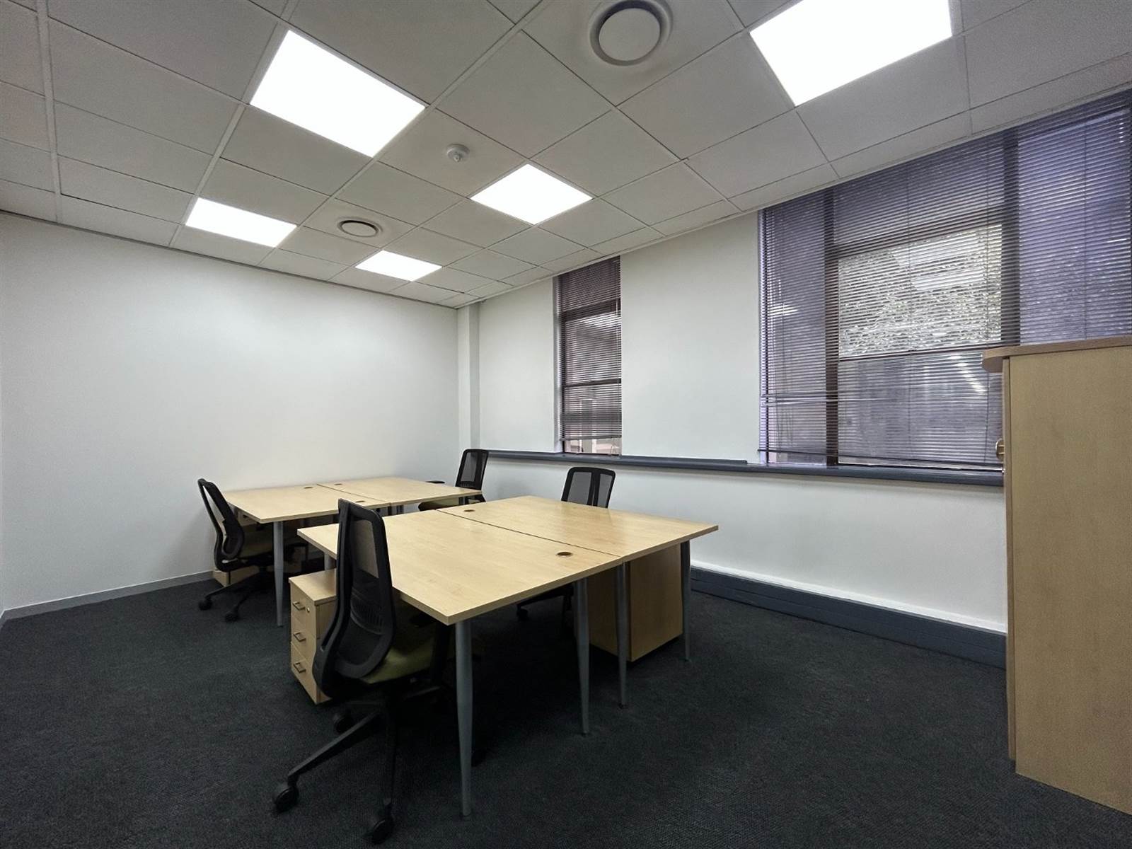 39  m² Office Space in Sandown photo number 3